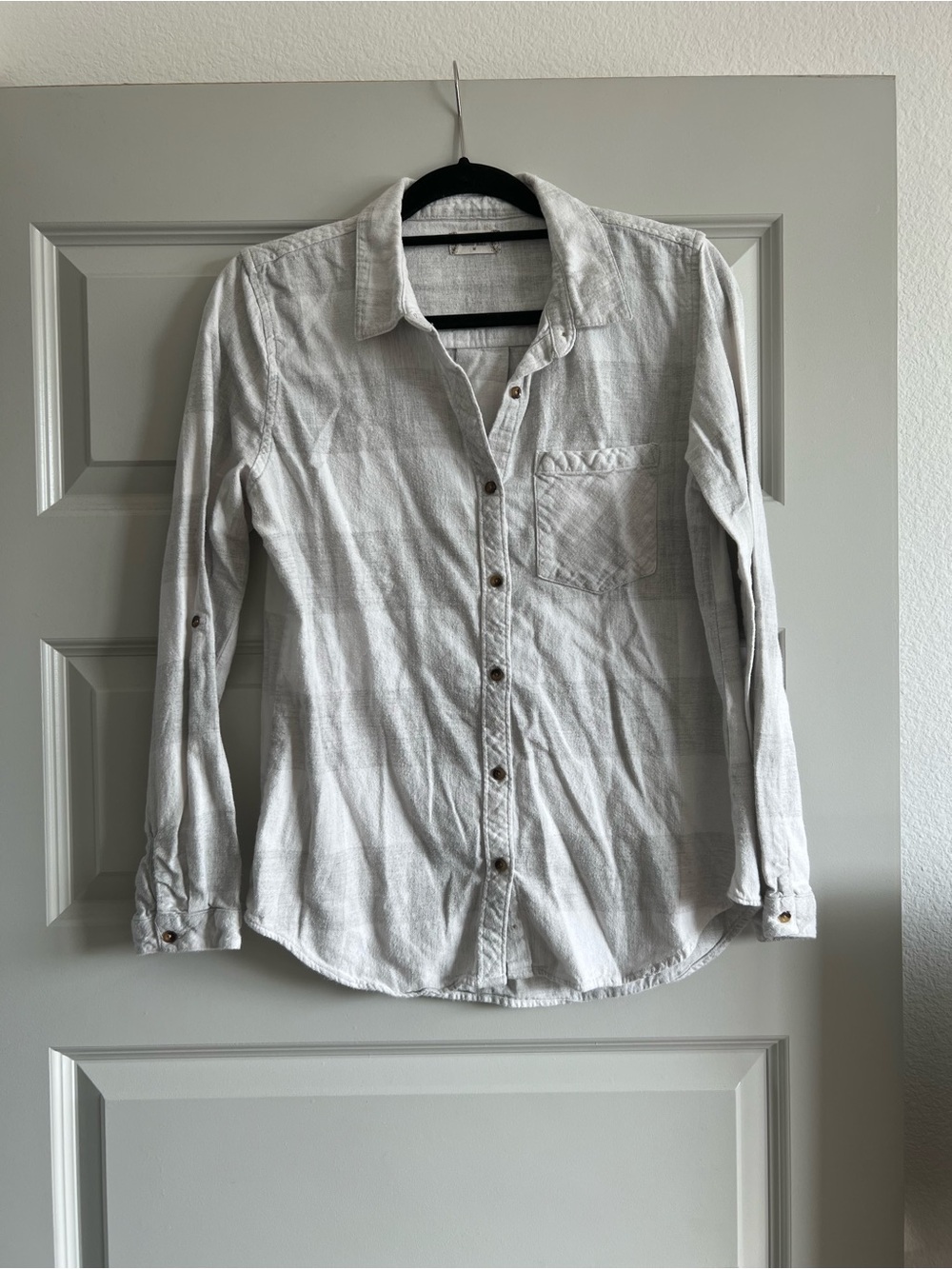 Altar'd State Light Gray Button-Front Shirt
